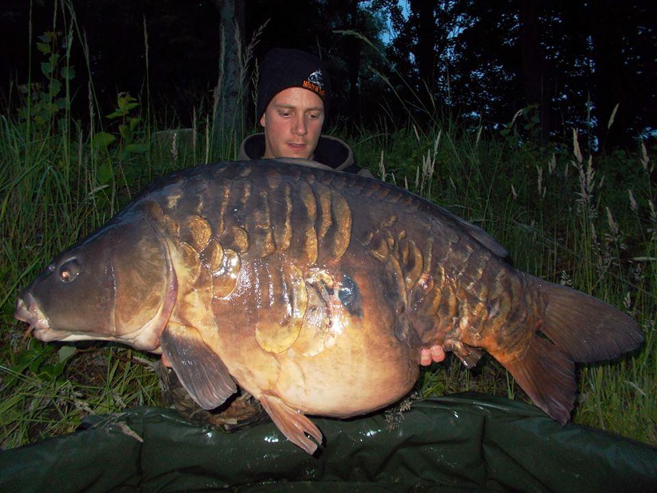 Dulapi - 10697994397857527864131802370796n.jpg